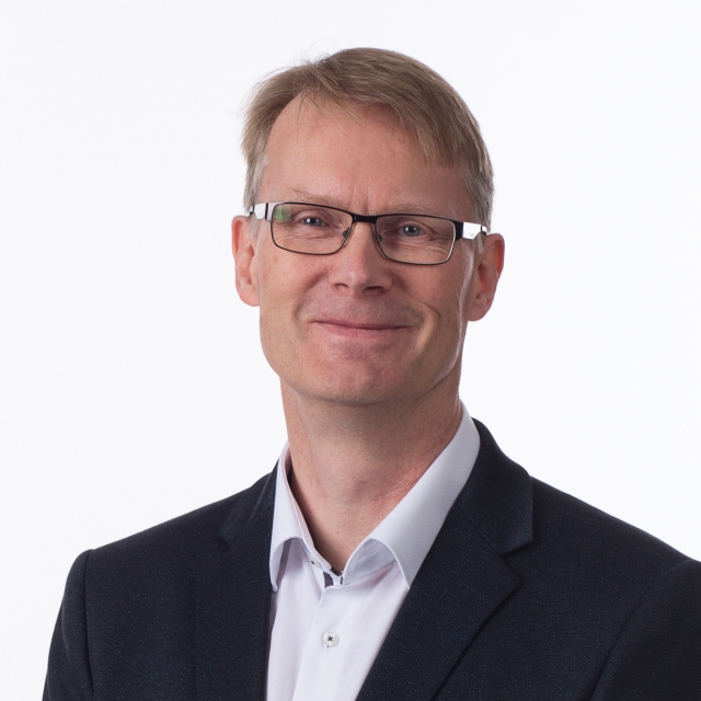 mikkel elmholdt